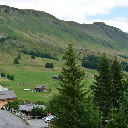 4 Pers, Le Grand-bornand, Proche Centre Et Pistes - Fr-1-241-24 Apartment Le Grand-Bornand